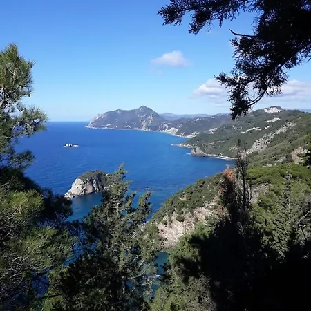 Village Pleasure Апартаменты *