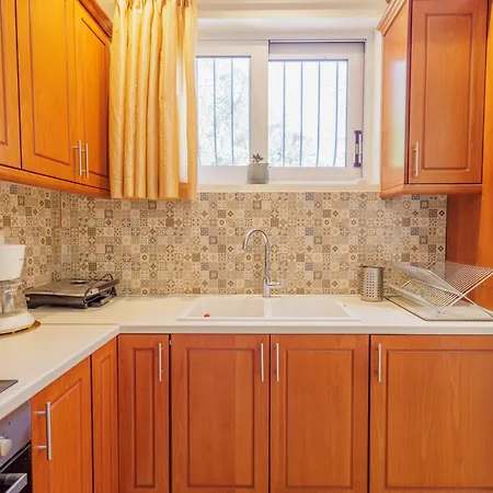 Village Pleasure * Kouramades