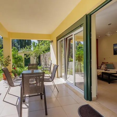 Апартаменты Village Pleasure