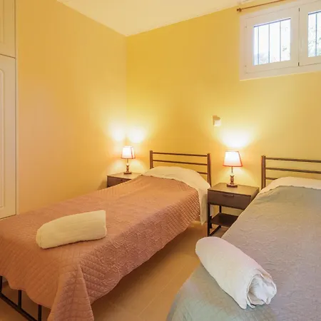 Apartament Village Pleasure Kouramádes